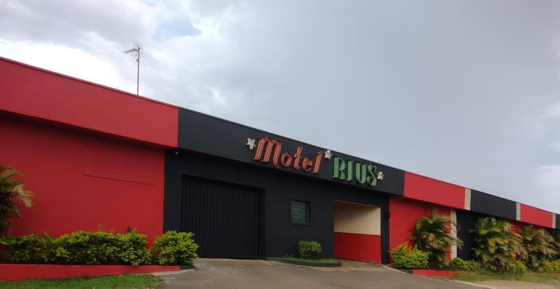 أراراس Motel Rius Araras المظهر الخارجي الصورة